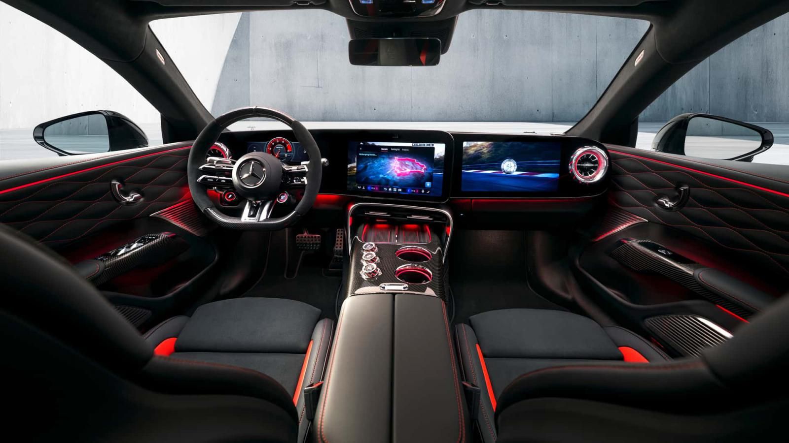 Η νέα Mercedes-AMG GT 4-Door Coupe έχει καμπίνα... άλλου επιπέδου! 